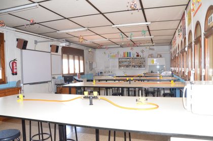 Laboratori f°sica i qu°mica